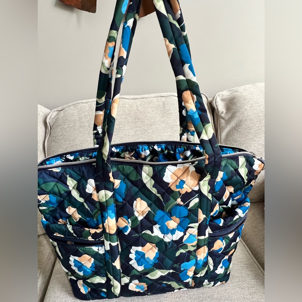 Vera Bradley Large Multi-Strap Shoulder Bag Immersed Blooms Performance Twill